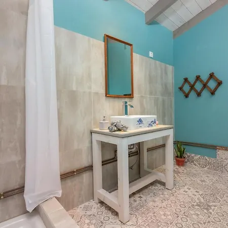 Tatil Evi Family House 1800